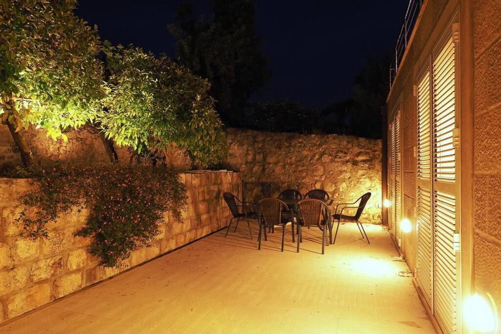 Charming Apartment For 3 Pax In Cavtat Esterno foto