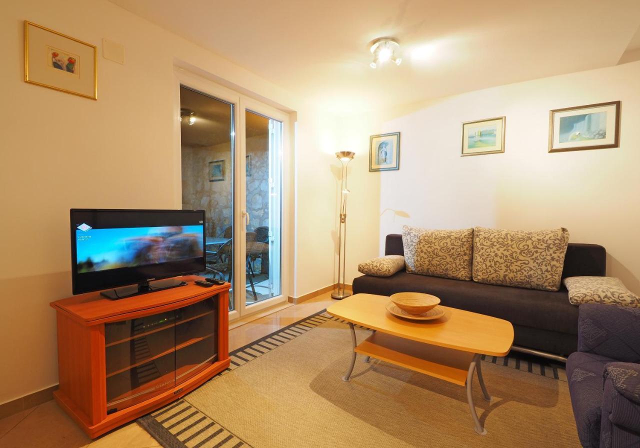 Charming Apartment For 3 Pax In Cavtat Esterno foto