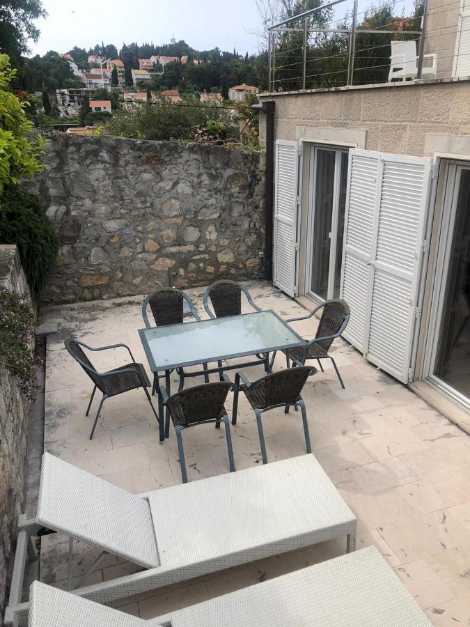 Charming Apartment For 3 Pax In Cavtat Esterno foto