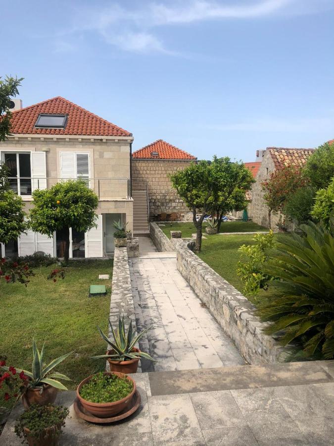 Charming Apartment For 3 Pax In Cavtat Esterno foto